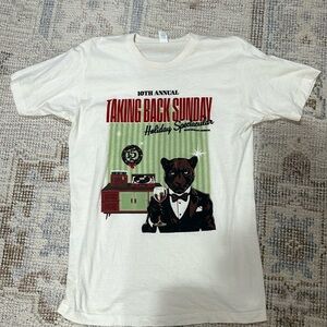 TAKING BACK SUNDAY tshrit